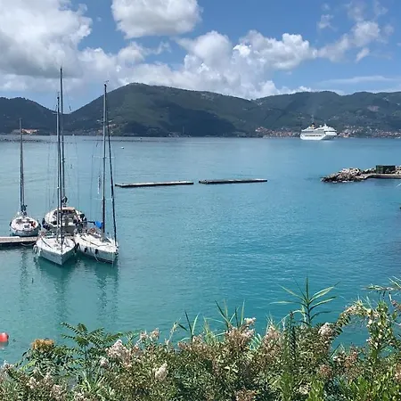 게스트하우스 Scuola Di Mare Santa Teresa