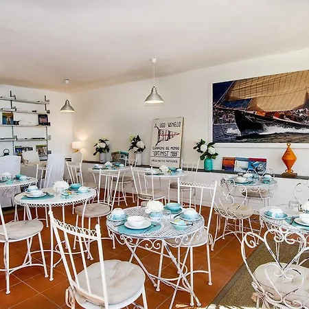 Scuola Di Mare Santa Teresa 게스트하우스