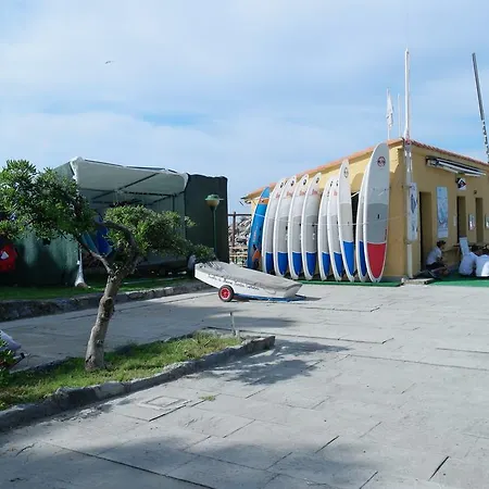 Scuola Di Mare Santa Teresa 게스트하우스 *