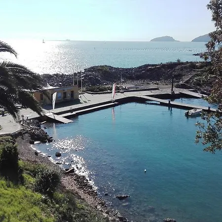 게스트하우스 Scuola Di Mare Santa Teresa 레리치