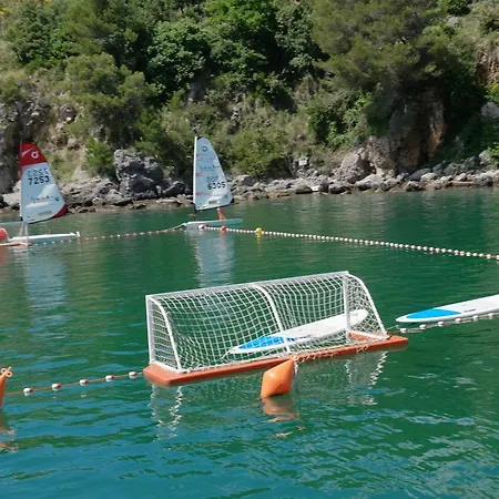 Scuola Di Mare Santa Teresa * Lerici