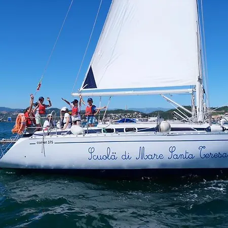 Vendégház Scuola Di Mare Santa Teresa Lerici