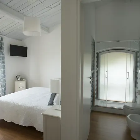 ゲストハウス Scuola Di Mare Santa Teresa